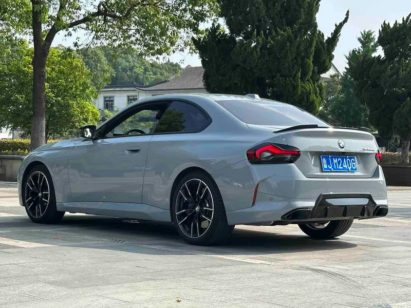 BMW 2 Series 2024 M240i Coupe interior photo 11 BMW 2 Series 2024 M240i Coupe interior photo 11