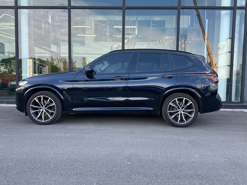 BMW X3 2022 xDrive30i Leading Type M Obsidian Night Suit exterior photo 3 BMW X3 2022 xDrive30i Leading Type M Obsidian Night Suit exterior photo 3