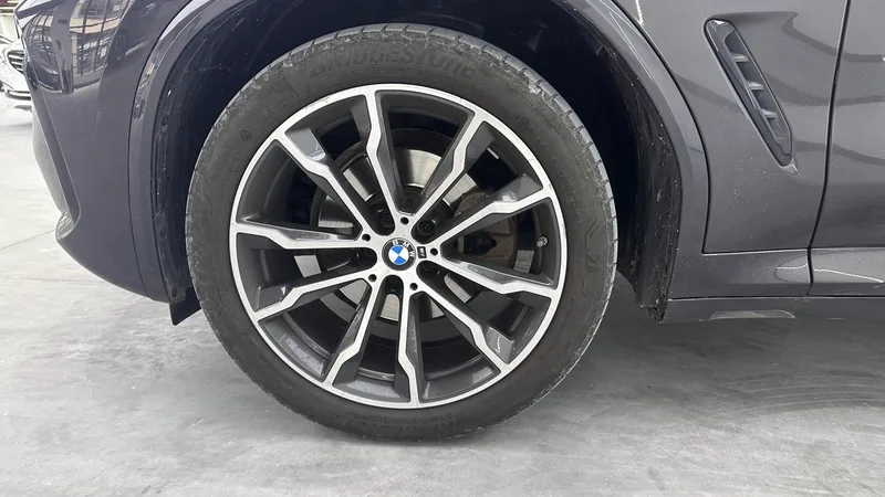 BMW X3 2022 Restyling xDrive30i Premium Class M Obsidian Night Suit interior photo 11 BMW X3 2022 Restyling xDrive30i Premium Class M Obsidian Night Suit interior photo 11