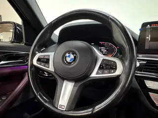 BMW 5 Series 2022 525Li M Sports suit interior photo 10 BMW 5 Series 2022 525Li M Sports suit interior photo 10