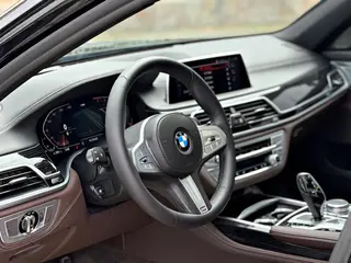 BMW 7 Series 2021 730Li M Sports suit exterior photo 4 BMW 7 Series 2021 730Li M Sports suit exterior photo 4