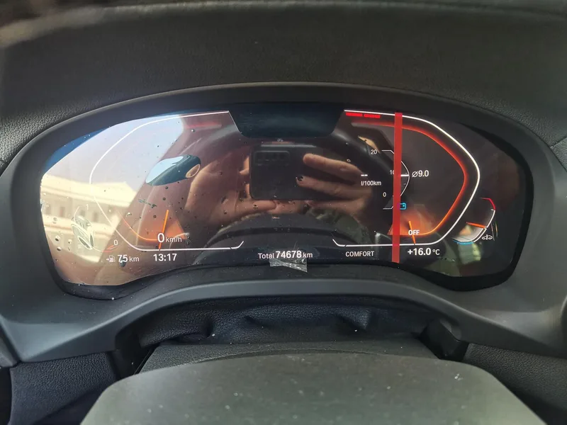 BMW X3 2022 Second change xDrive30i Leading Type M Obsidian Night Suit interior photo 7 BMW X3 2022 Second change xDrive30i Leading Type M Obsidian Night Suit interior photo 7