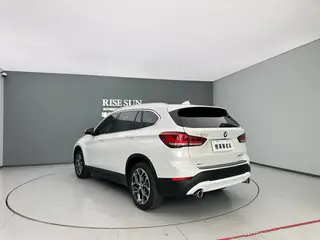 BMW X1 2022 sDrive25Li Leading Type interior photo 7 BMW X1 2022 sDrive25Li Leading Type interior photo 7
