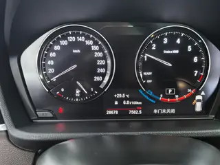 BMW X1 2022 sDrive25Li Leading Type interior photo 10 BMW X1 2022 sDrive25Li Leading Type interior photo 10