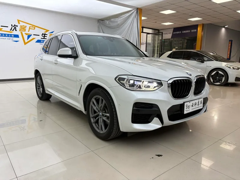 BMW X3 2021 Restyling xDrive28i M Sports suit exterior photo 3 BMW X3 2021 Restyling xDrive28i M Sports suit exterior photo 3