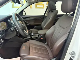 BMW X3 2021 Restyling xDrive28i M Sports suit interior photo 11 BMW X3 2021 Restyling xDrive28i M Sports suit interior photo 11