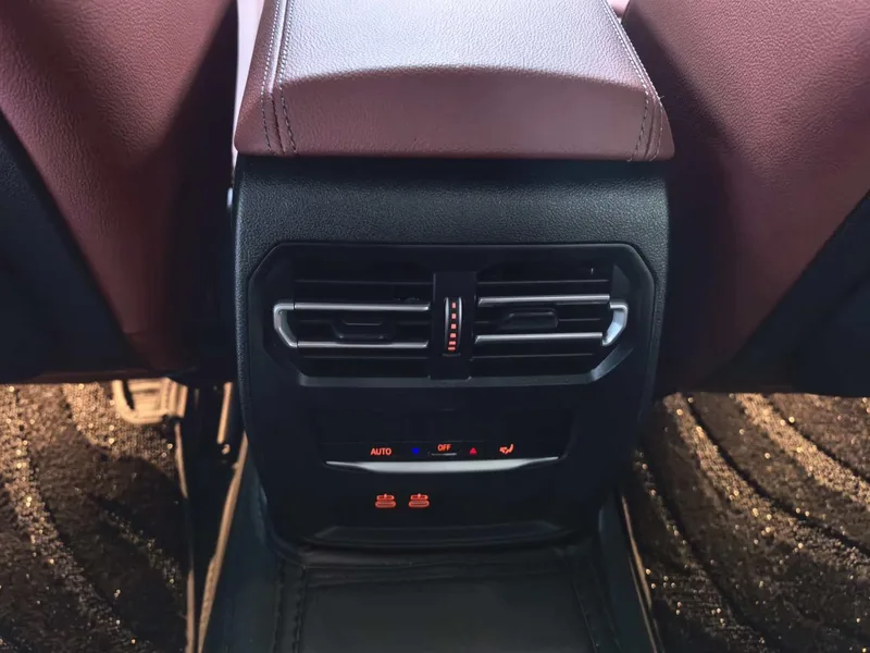 BMW 3 Series 2022 325Li M Sports suit exterior photo 10