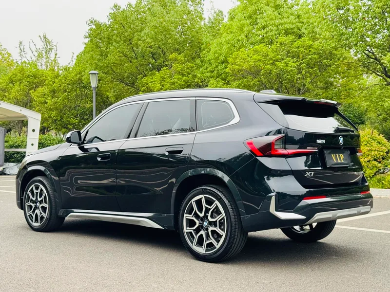 BMW X1 2023 sDrive25Li M Sports suit exterior photo 5 BMW X1 2023 sDrive25Li M Sports suit exterior photo 5