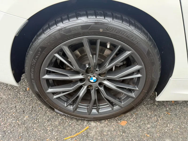 BMW 3 Series 2022 Restyling 325i M Sports Night Suit exterior photo 8 BMW 3 Series 2022 Restyling 325i M Sports Night Suit exterior photo 8