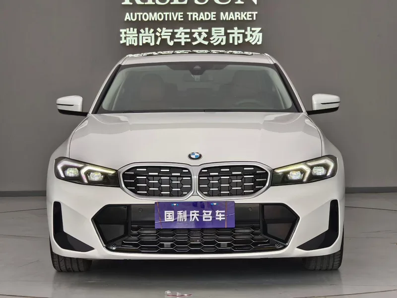 BMW 3 Series 2023 325Li M Sports suit exterior photo 2 BMW 3 Series 2023 325Li M Sports suit exterior photo 2