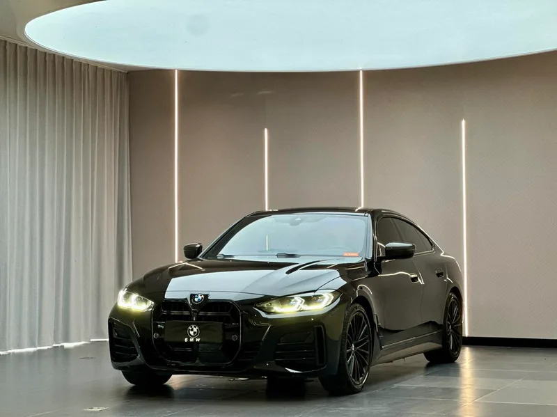 BMW 4 Series 2022 430i M Sports Night Suit exterior photo 1 BMW 4 Series 2022 430i M Sports Night Suit exterior photo 1