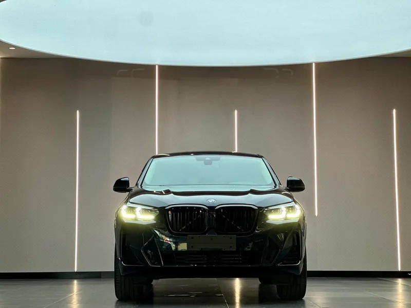 BMW X4 2022 xDrive 25i M Sports suit exterior photo 2 BMW X4 2022 xDrive 25i M Sports suit exterior photo 2