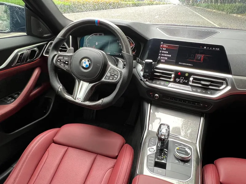 BMW 4 Series 2022 430i Gran Coupe M Set de nuit de sport intérieur photo 16 BMW 4 Series 2022 430i Gran Coupe M Set de nuit de sport intérieur photo 16