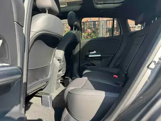 Mercedes-Benz GLA 2022 Second change GLA 200 interior photo 7 Mercedes-Benz GLA 2022 Second change GLA 200 interior photo 7