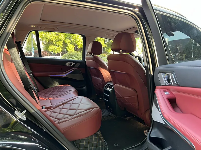 BMW X5 2022 Restyling xDrive 30Li Premium Class M Sports suit interior photo 16 BMW X5 2022 Restyling xDrive 30Li Premium Class M Sports suit interior photo 16