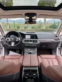 BMW X5 2022 xDrive40i Premium Class M Sports suit interior photo 13 BMW X5 2022 xDrive40i Premium Class M Sports suit interior photo 13