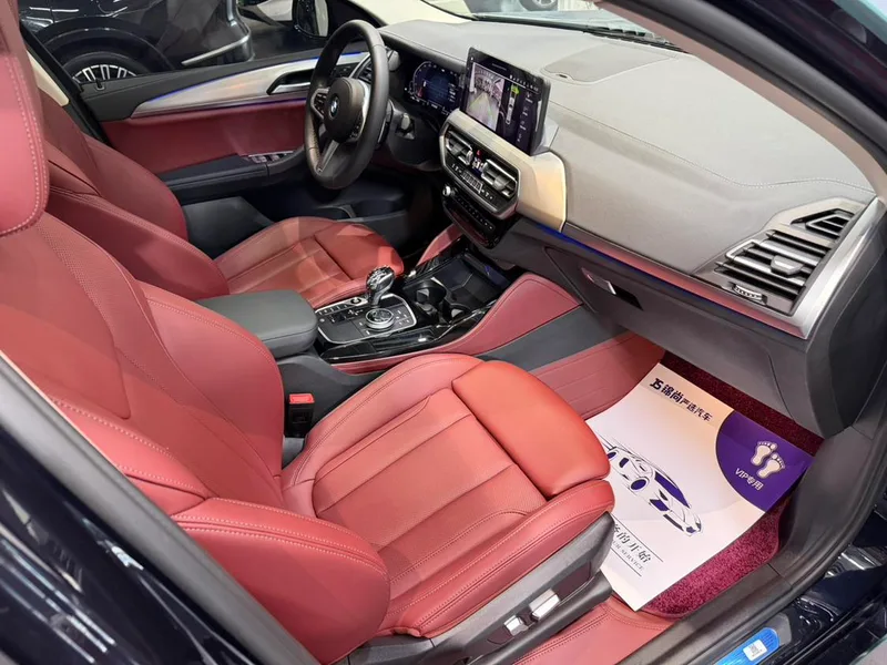 BMW X4 2022 xDrive 25i M Sports suit interior photo 20 BMW X4 2022 xDrive 25i M Sports suit interior photo 20