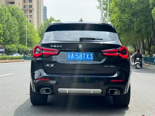 BMW X3 2022 xDrive30i Leader M Ensemble de nuit Yao extérieur photo 4 BMW X3 2022 xDrive30i Leader M Ensemble de nuit Yao extérieur photo 4