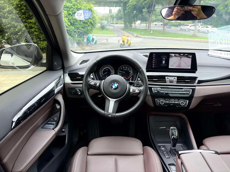 BMW X1 2021 sDrive25Li Leading Type interior photo 6 BMW X1 2021 sDrive25Li Leading Type interior photo 6