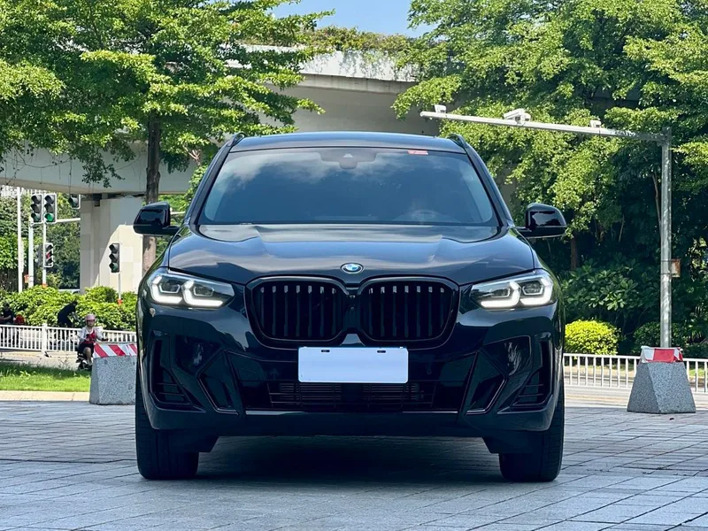 BMW X3 2023 xDrive30i Leading Type M Obsidian Night Suit exterior photo 2 BMW X3 2023 xDrive30i Leading Type M Obsidian Night Suit exterior photo 2