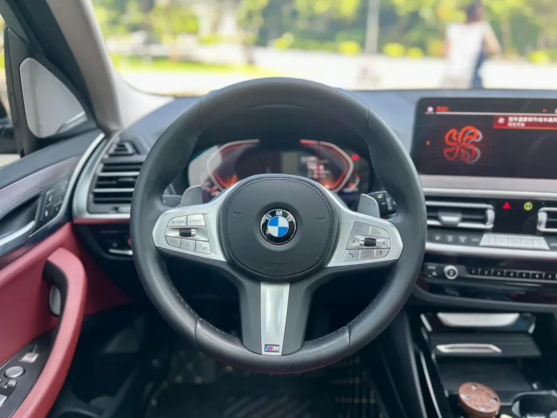 BMW X3 2023 xDrive30i Leading Type M Obsidian Night Suit interior photo 12 BMW X3 2023 xDrive30i Leading Type M Obsidian Night Suit interior photo 12
