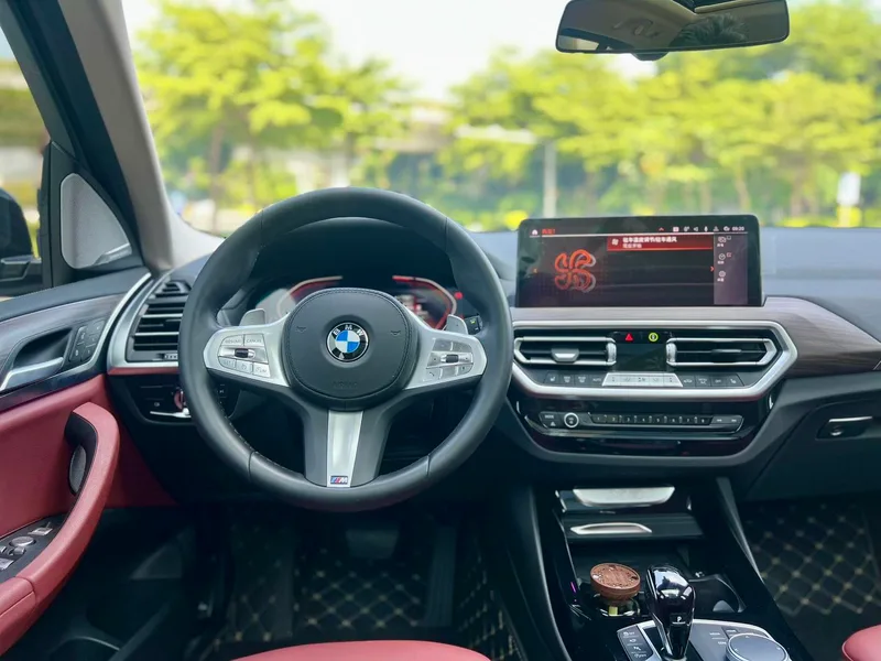 BMW X3 2023 xDrive30i Leading Type M Obsidian Night Suit interior photo 14 BMW X3 2023 xDrive30i Leading Type M Obsidian Night Suit interior photo 14