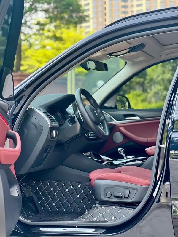 BMW X3 2023 xDrive30i Leading Type M Obsidian Night Suit interior photo 18 BMW X3 2023 xDrive30i Leading Type M Obsidian Night Suit interior photo 18