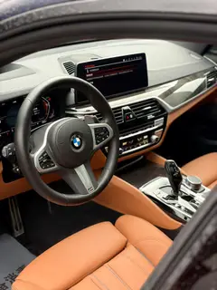 BMW 6 Series GT 2022 630i M Conjunto deportivo interior foto 12 BMW 6 Series GT 2022 630i M Conjunto deportivo interior foto 12