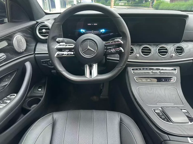Mercedes-Benz E-Class (Imported) 2021 Restyling E 260 Deluxe Sport exterior photo 6 Mercedes-Benz E-Class (Imported) 2021 Restyling E 260 Deluxe Sport exterior photo 6