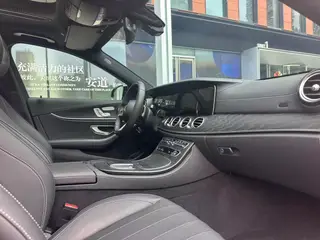Mercedes-Benz E-Class (Imported) 2021 Restyling E 260 Deluxe Sport interior photo 10 Mercedes-Benz E-Class (Imported) 2021 Restyling E 260 Deluxe Sport interior photo 10