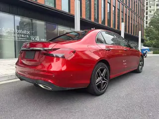Mercedes-Benz E-Class (Imported) 2021 Restyling E 260 Deluxe Sport interior photo 11 Mercedes-Benz E-Class (Imported) 2021 Restyling E 260 Deluxe Sport interior photo 11