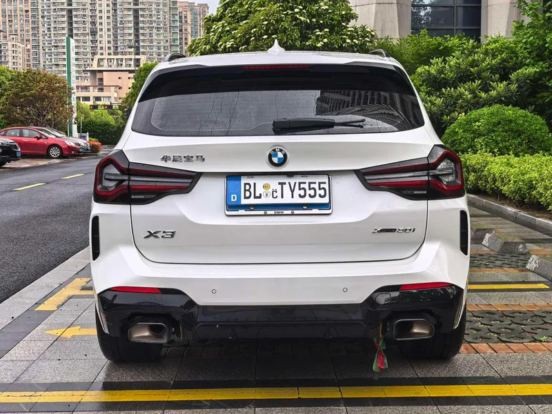 BMW X3 2022 xDrive30i Leading Type M Obsidian Night Suit exterior photo 5 BMW X3 2022 xDrive30i Leading Type M Obsidian Night Suit exterior photo 5