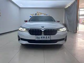 BMW 5 Series 2021 530Li Líder Traje de lujo exterior foto 2 BMW 5 Series 2021 530Li Líder Traje de lujo exterior foto 2