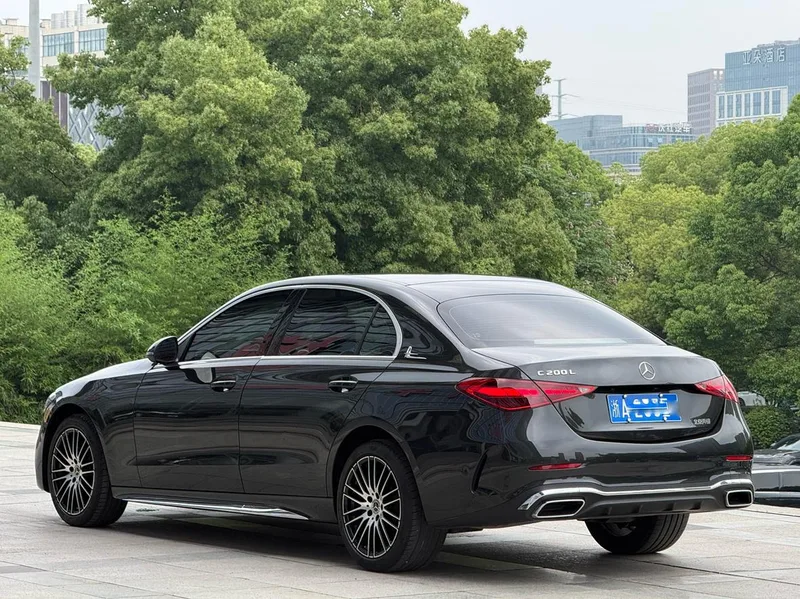 Mercedes-Benz C-Class 2023 C 200 L Sports version exterior photo 5 Mercedes-Benz C-Class 2023 C 200 L Sports version exterior photo 5