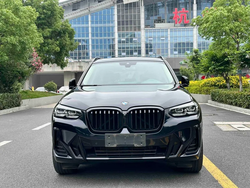 BMW X3 2022 xDrive30i Leading Type M Obsidian Night Suit exterior photo 3 BMW X3 2022 xDrive30i Leading Type M Obsidian Night Suit exterior photo 3