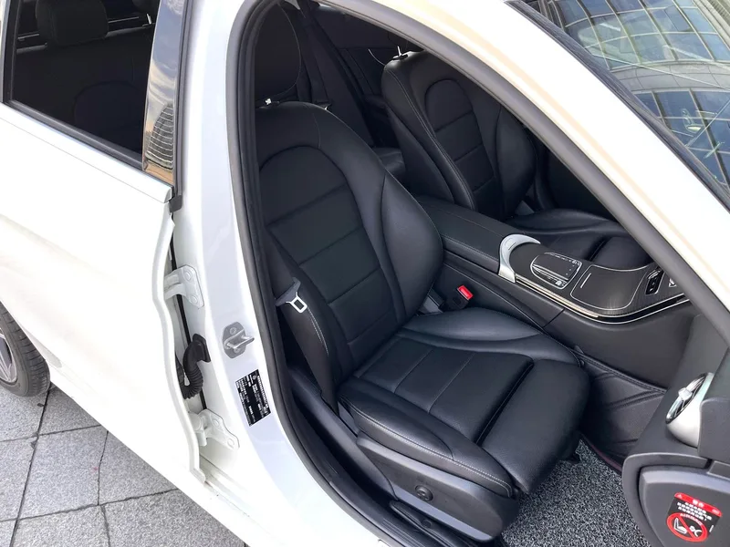 Mercedes-Benz C-Class 2020 Restyling C 260 Station wagon interior photo 18 Mercedes-Benz C-Class 2020 Restyling C 260 Station wagon interior photo 18