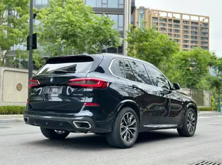 BMW X5 2021 Restyling xDrive30i M Sports suit exterior photo 6 BMW X5 2021 Restyling xDrive30i M Sports suit exterior photo 6