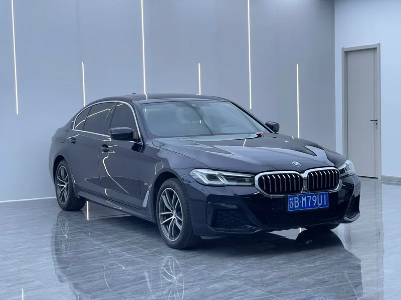 BMW 5 Series 2022 Second change 525Li M Sports suit exterior photo 3 BMW 5 Series 2022 Second change 525Li M Sports suit exterior photo 3