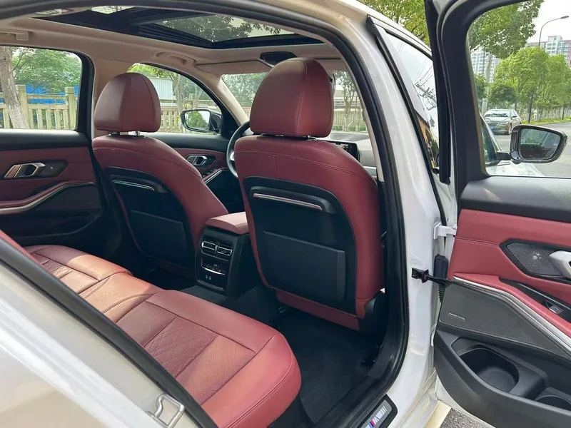 BMW 3 Series 2022 325Li M Sports Night Suit exterior photo 7 BMW 3 Series 2022 325Li M Sports Night Suit exterior photo 7