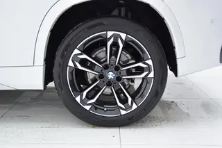BMW X1 2025 sDrive25Li M Sports suit interior photo 18 BMW X1 2025 sDrive25Li M Sports suit interior photo 18