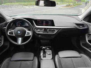 BMW 2 Series 2021 225i Coupé à quatre portes M Ensemble de sport extérieur photo 5 BMW 2 Series 2021 225i Coupé à quatre portes M Ensemble de sport extérieur photo 5