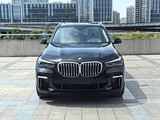 BMW X5 2022 Mise à jour xDrive 30Li M Ensemble de sport extérieur photo 2 BMW X5 2022 Mise à jour xDrive 30Li M Ensemble de sport extérieur photo 2