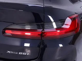 BMW X4 2022 xDrive 25i M Conjunto deportivo exterior foto 10 BMW X4 2022 xDrive 25i M Conjunto deportivo exterior foto 10