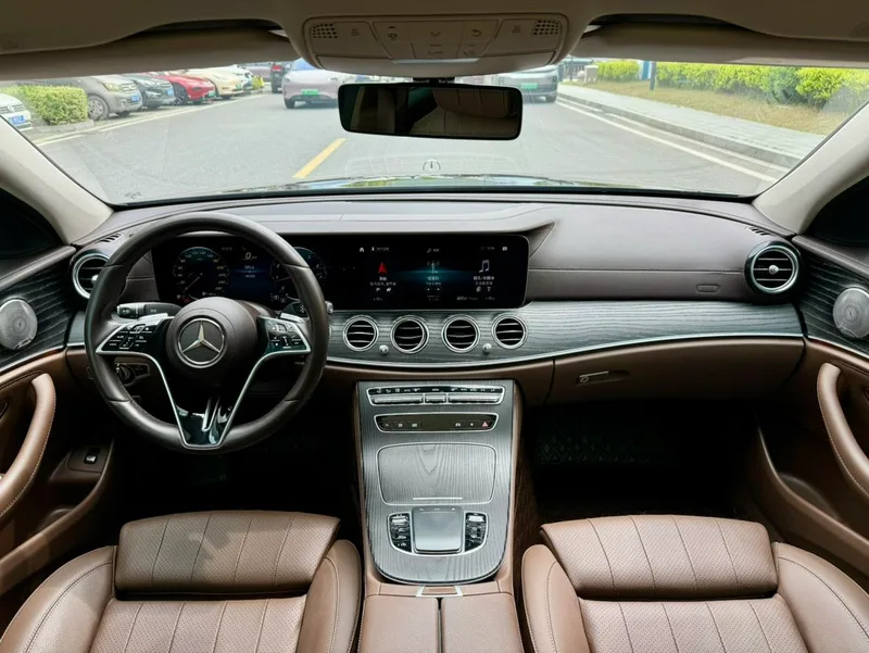 Mercedes-Benz E-Class 2022 E 300 L Luxury type Passenger car exterior photo 6 Mercedes-Benz E-Class 2022 E 300 L Luxury type Passenger car exterior photo 6