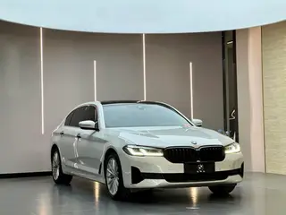 BMW 5 Series 2021 530Li Premium Class Luxury Set exterior photo 3 BMW 5 Series 2021 530Li Premium Class Luxury Set exterior photo 3