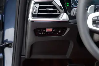 BMW 4 Series 2022 425i M Sports suit interior photo 14 BMW 4 Series 2022 425i M Sports suit interior photo 14