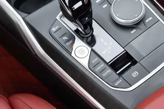 BMW 4 Series 2022 425i M Sports suit interior photo 19 BMW 4 Series 2022 425i M Sports suit interior photo 19