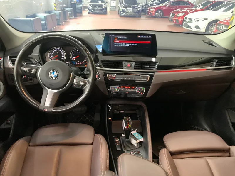 BMW X1 2022 sDrive20Li Premium Class exterior photo 6 BMW X1 2022 sDrive20Li Premium Class exterior photo 6