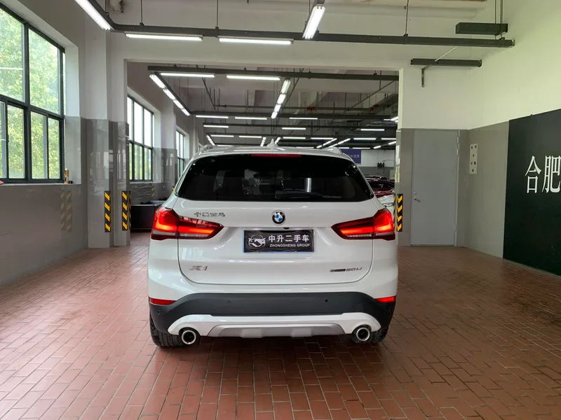 BMW X1 2022 sDrive20Li Premium Class exterior photo 8 BMW X1 2022 sDrive20Li Premium Class exterior photo 8