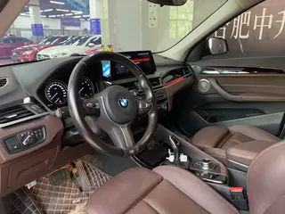 BMW X1 2022 sDrive20Li Premium Class interior photo 18 BMW X1 2022 sDrive20Li Premium Class interior photo 18
